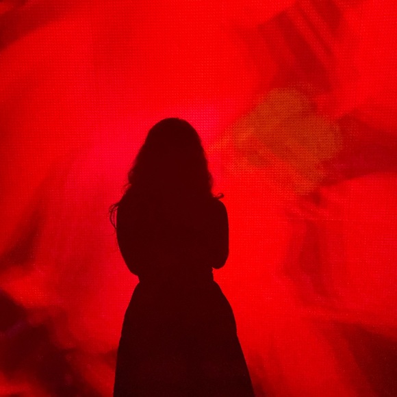 Meet your Posher, Daniela - Picture 1 of 1